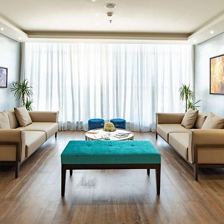 Radisson Blu Hotel, Jeddah Corniche Dış mekan fotoğraf A living room